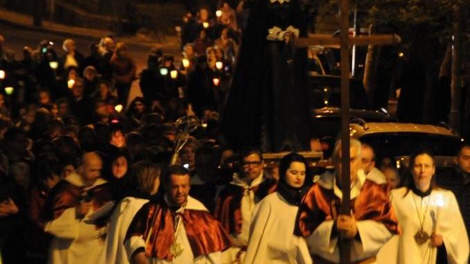 In cattedrale il rito di “S’Iscravamentu”