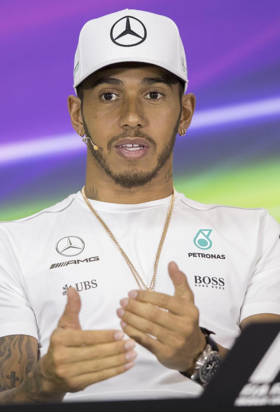 Hamilton: «La sfida con Vettel è il massimo, la Ferrari è vicina»