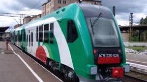 «Treni, la Regione intervenga»