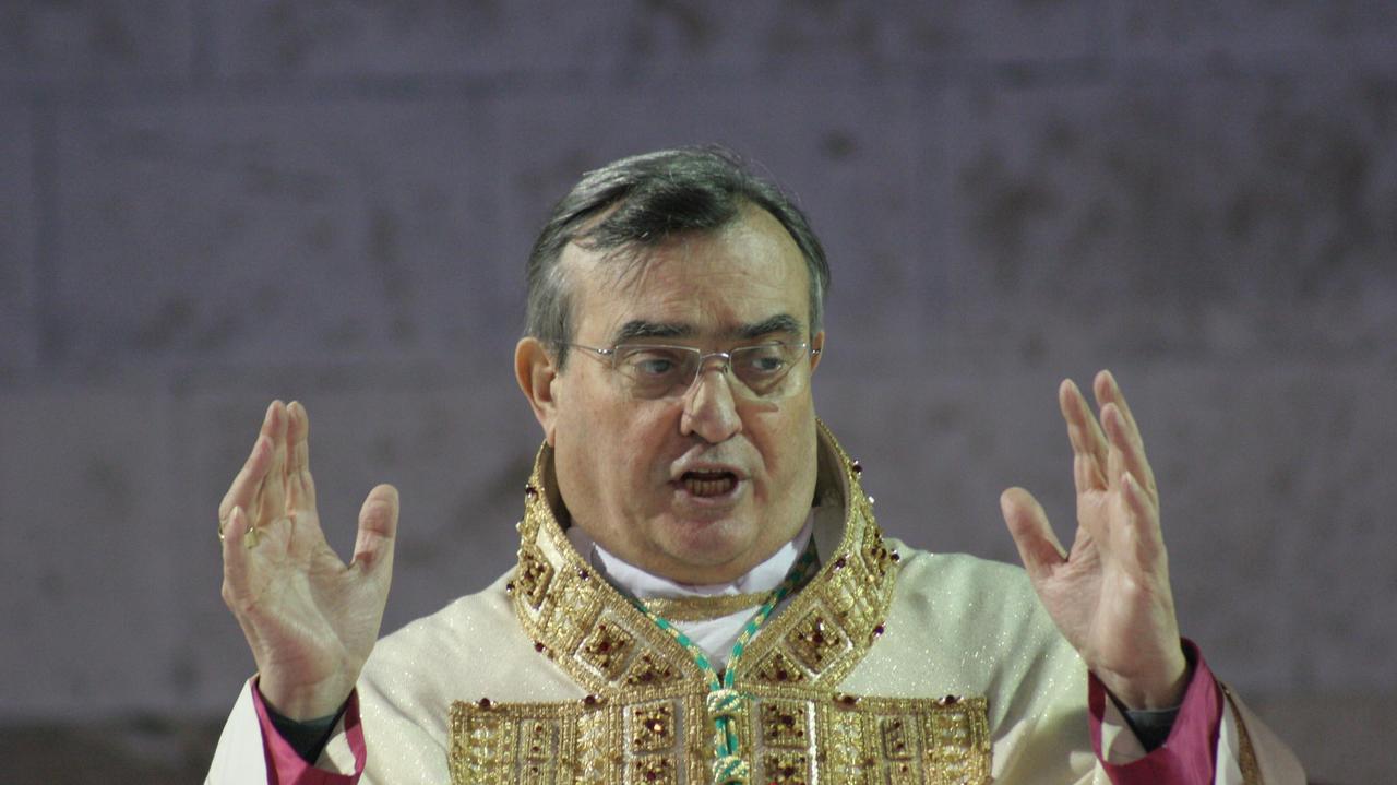 Il vescovo Franco Agostinelli