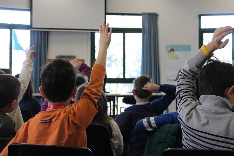 Carpi, scuole, protesta dei genitori sui metodi d’assegnazione. L'assessore: "Disponibili al dialogo"