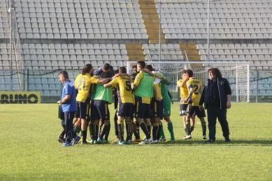 Il Modena vince in rimonta, salvezza vicina