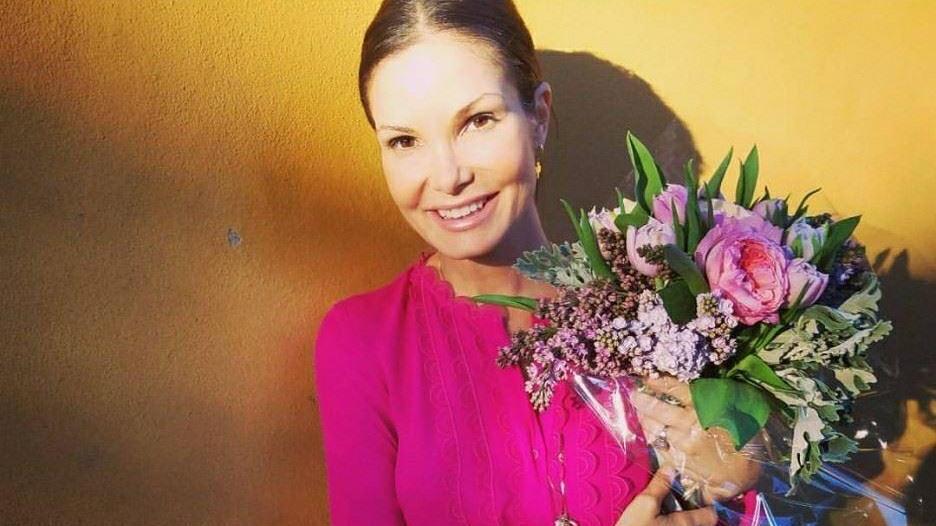 Un mazzo di fiori per Alicia Rickter