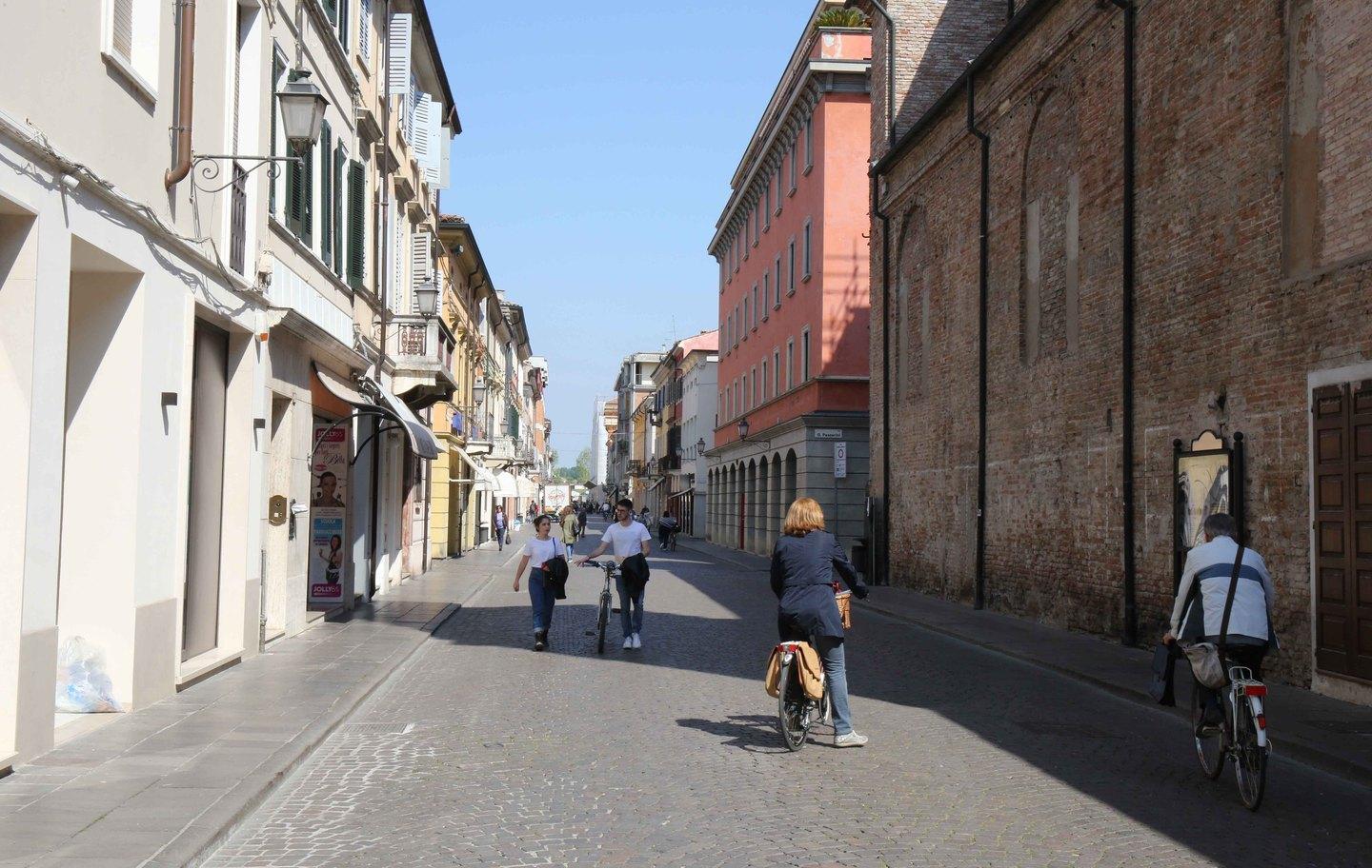 Spuntano pedinamenti già da gennaio 