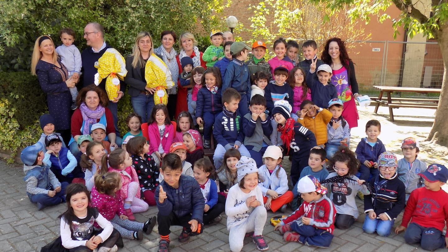 Un uovo di Pasqua per gli alunni