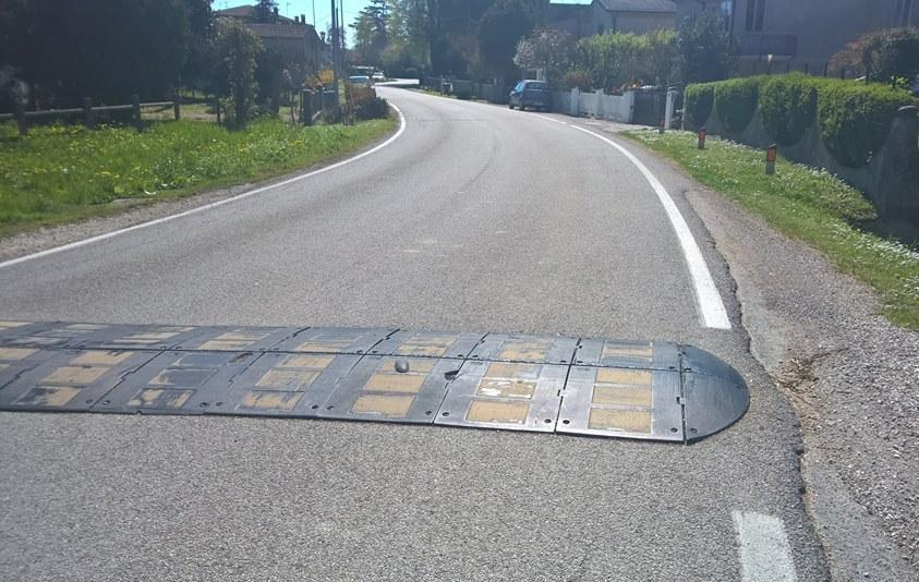 Polemica sul dissuasore Il Borgo va all’attacco 