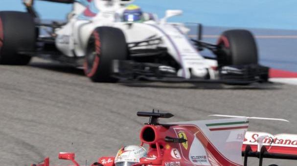 Le Ferrari costrette a inseguire