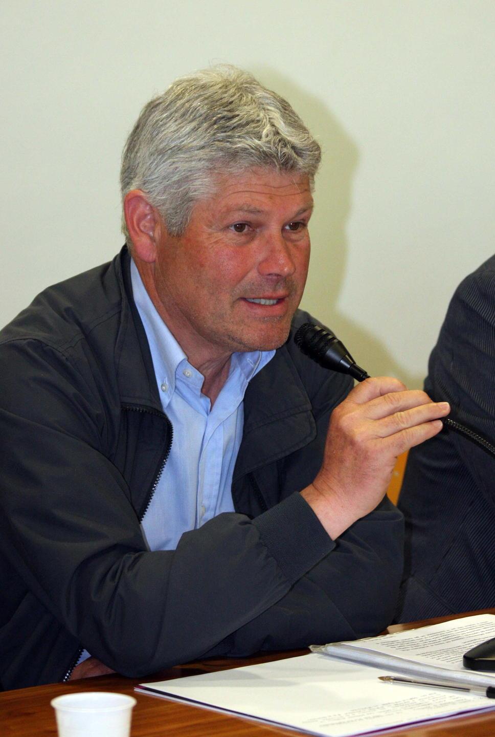 Ceragioli (M5s) riceve la benedizione di Beppe Grillo
