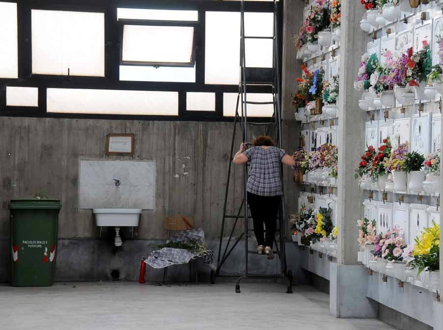 «Hanno bloccato il forno crematorio» 