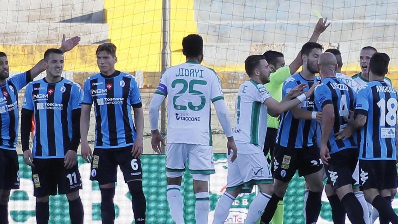 Errore decisivo di Di Tacchio, Lisuzzo e Mannini combattivi