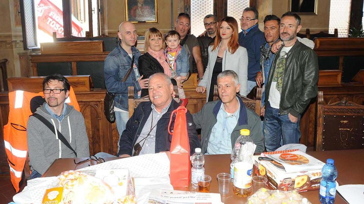 Pasqua in sala consiliare aspettando l’incontro