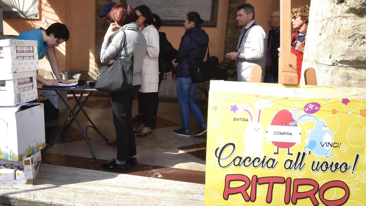 Commercio in centro Vince la “Caccia all’uovo”