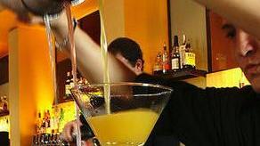 Drink e cocktail: restano pochi posti per aspiranti barman