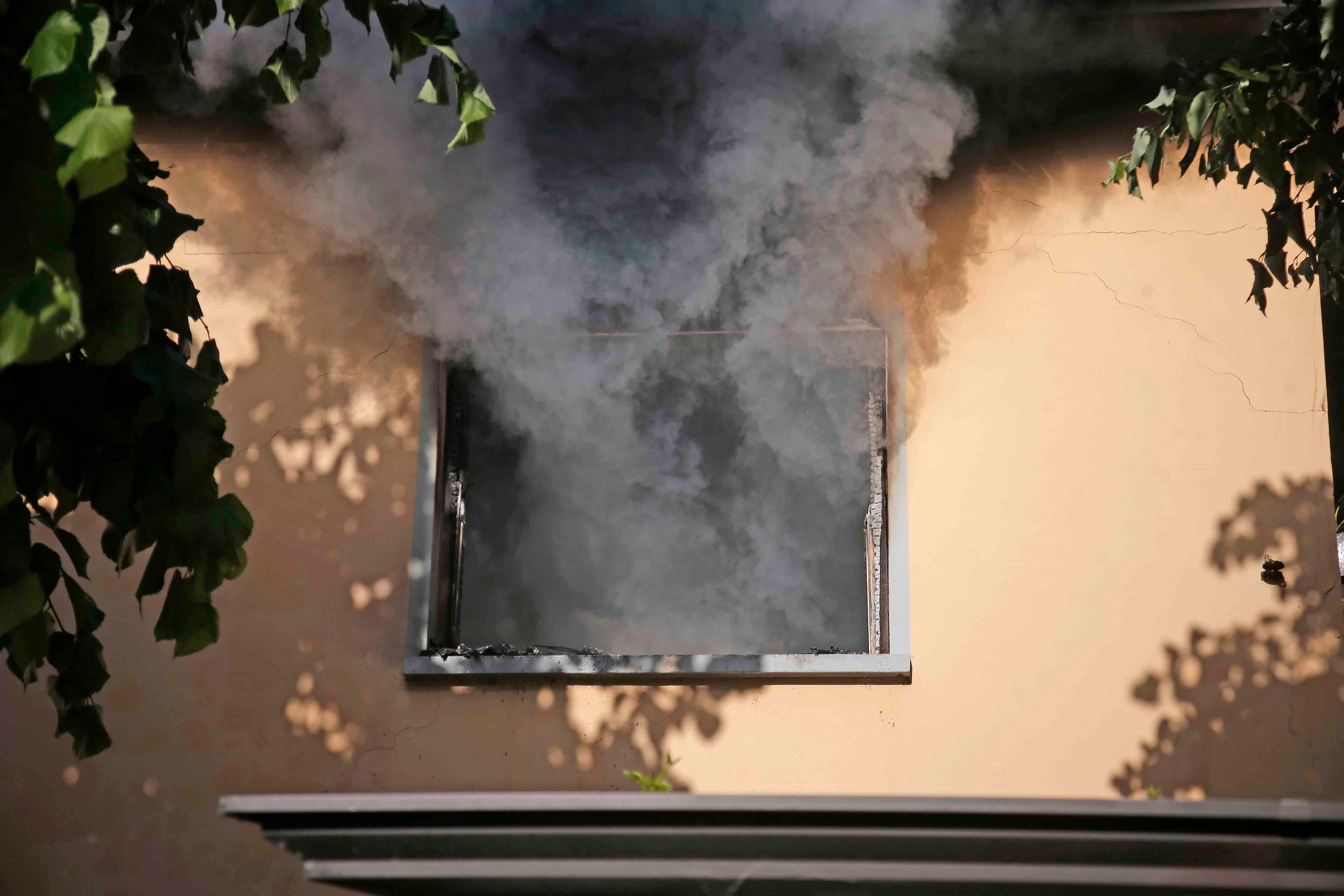 Cadelbosco Sopra, la sua casa finisce all'asta e lui la incendia: arrestato
