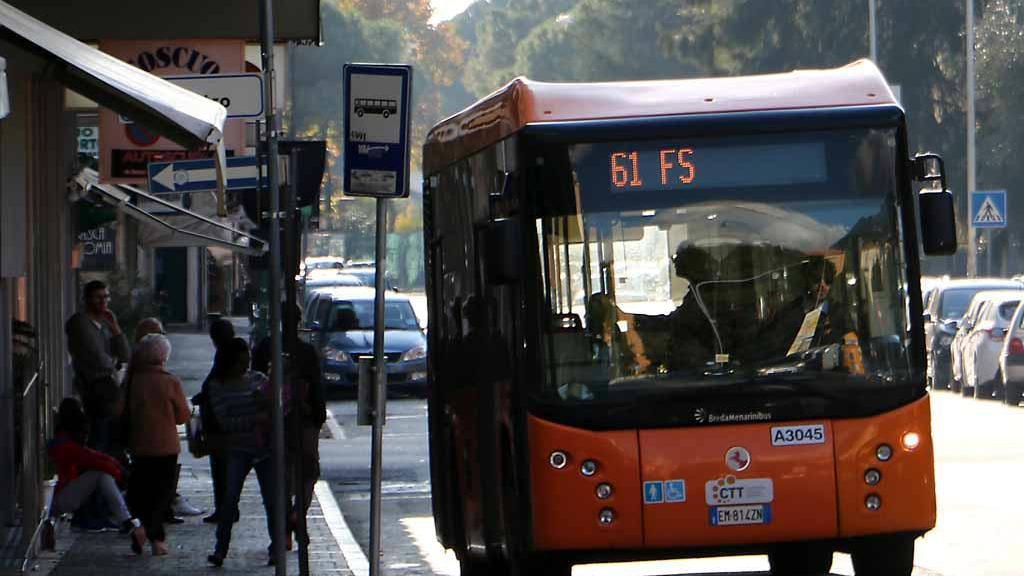 Bus, 13 nuove assunzioni a Massa-Carrara
