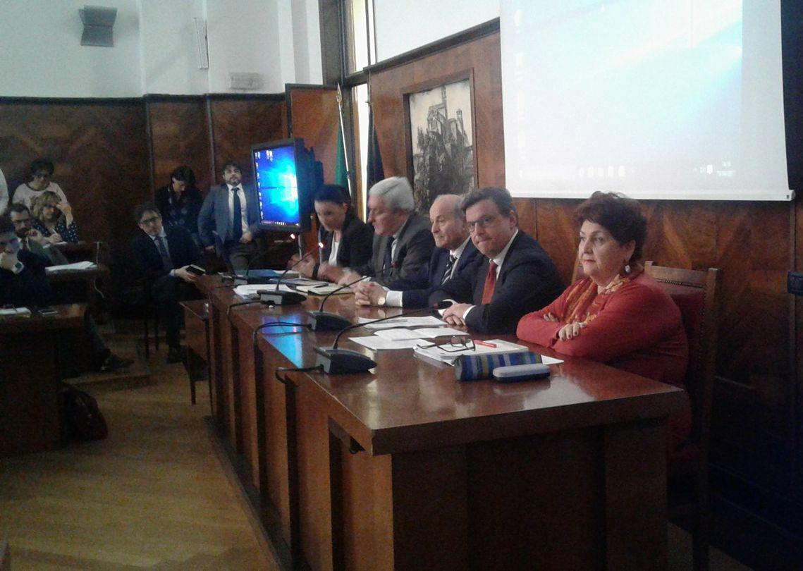Crisi Aferpi, aut aut di Calenda a Rebrab