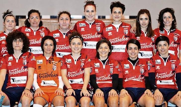 Calcio a cinque, la Torres femminile sorride