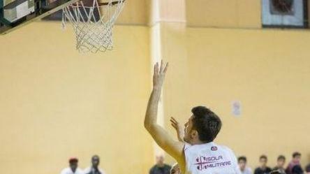 La Gabetti ai playoff da capolista: suo il derby