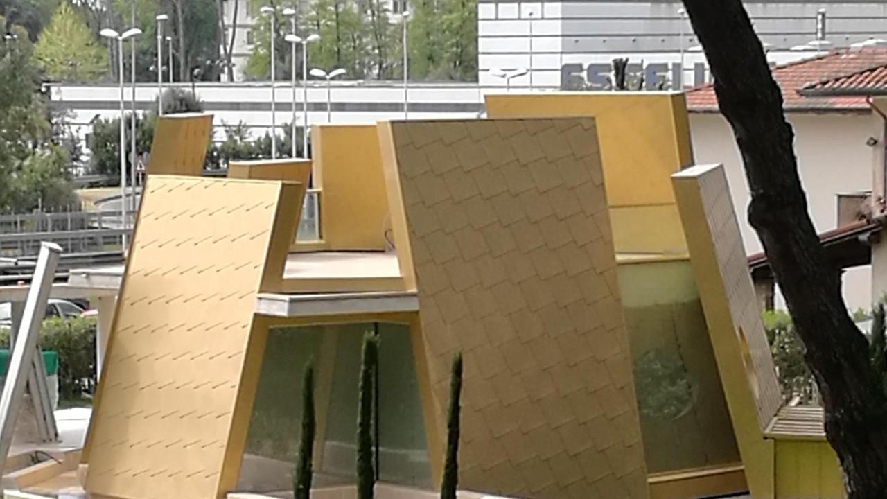 All’ospedale sorge la piramide dorata per l’addio ai defunti di tutte le religioni