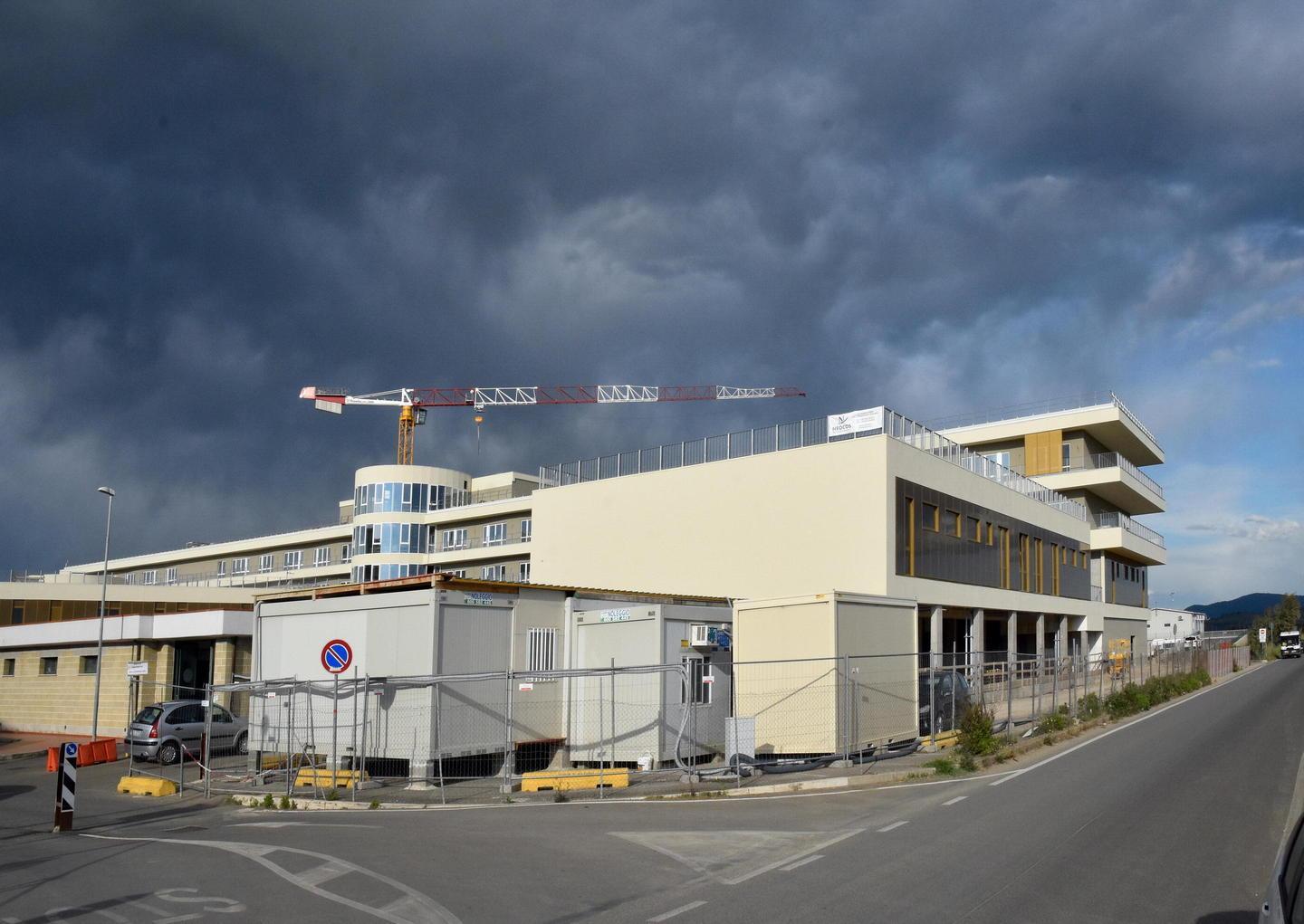 Quadri e sculture (gratis) per il nuovo ospedale