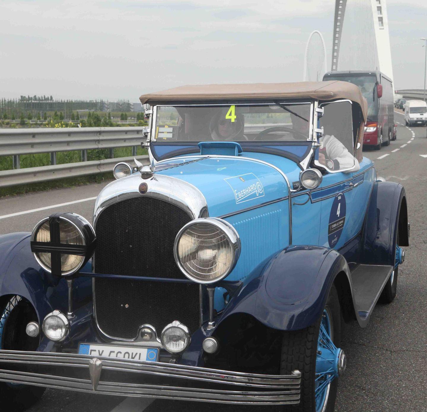 Auto storiche in passerella torna il “Terre di Canossa” 