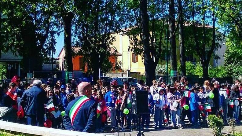 Le scuole in corteo celebrano il “25 Aprile dei Ragazzi”