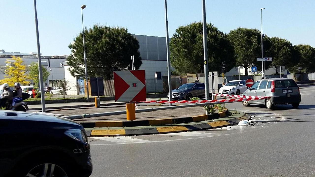 La rotatoria del Cnr tra code e incidenti