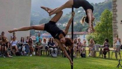 Boom di iscrizioni alla scuola di Pole Dance