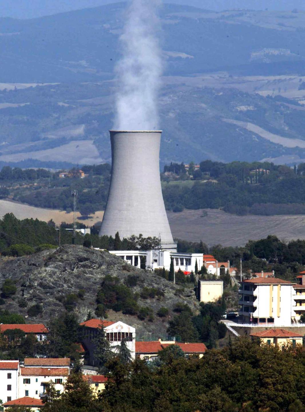 Geotermia: Comuni Enel e sindacati  contro la Regione 