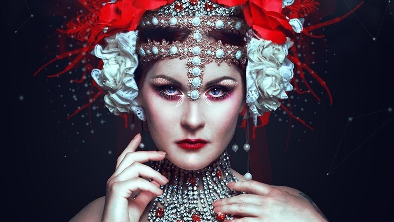 Il Burlesque ha il volto di Nuit Blanche e Lucyfera
