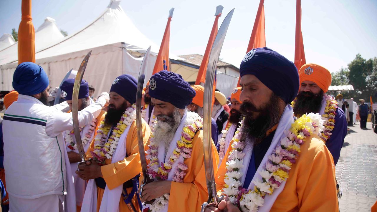 È il giorno del Vaisakhi, il paese si colora con la festa dei sikh