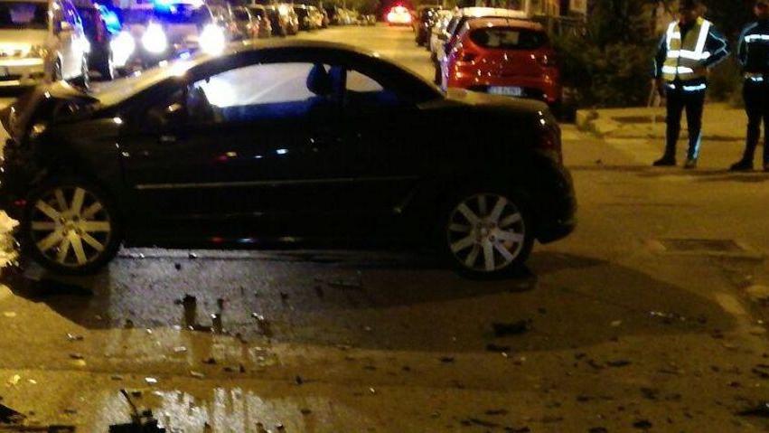 Sassari, frontale nella notte in via Cesaraccio: feriti i 2 conducenti 