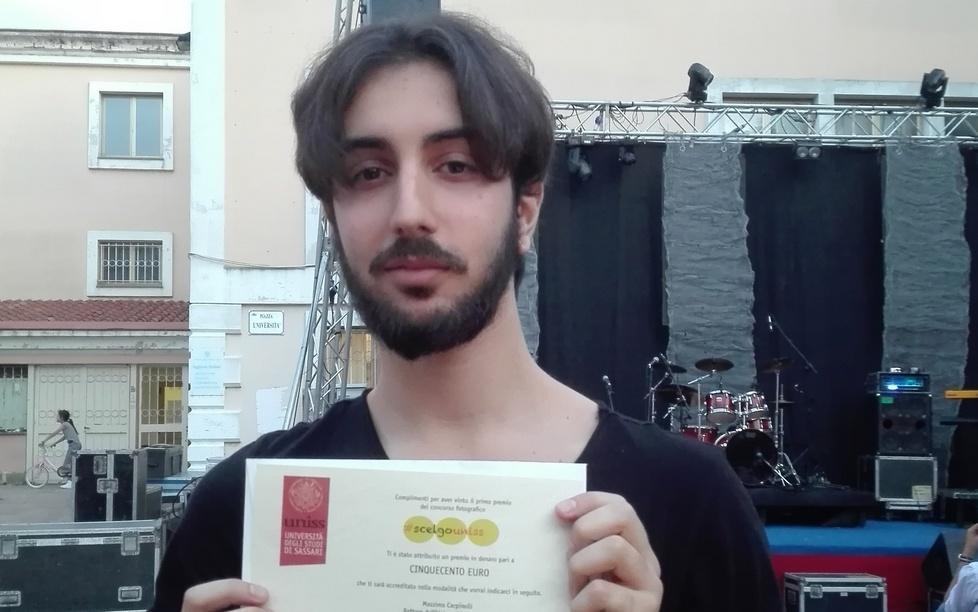 Uno studente sassarese conquista i guru del vino 