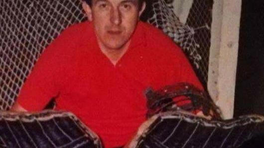 Addio allo storico portiere dell'hockey