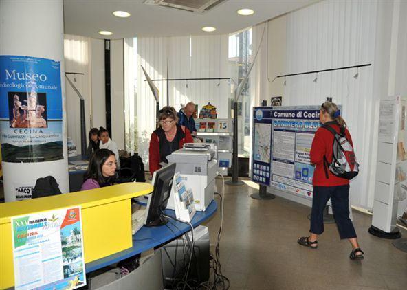 Fino al primo giugno  chiusi gli uffici turistici  