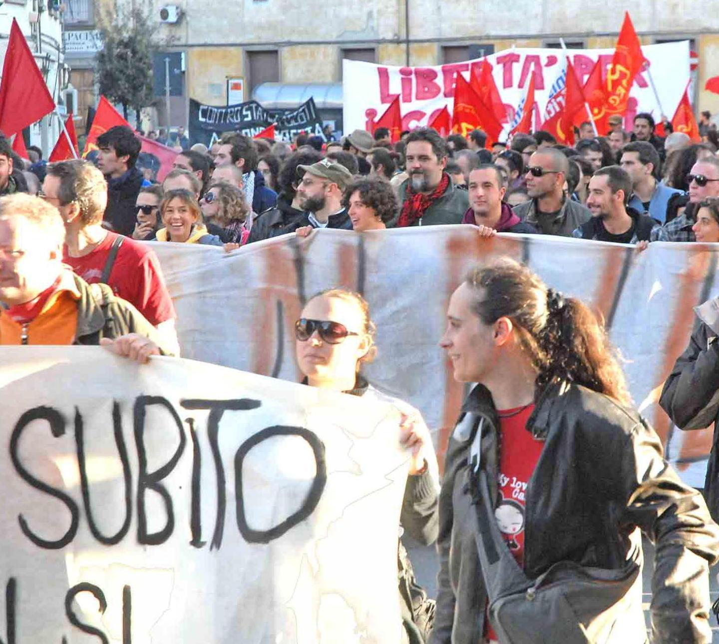 «Minacciati dai fascisti, fondiamo un comitato» 