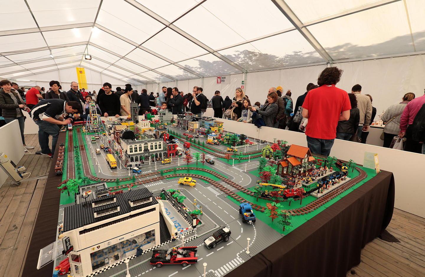 I 20mila amanti di videogame Lego e cosplay 