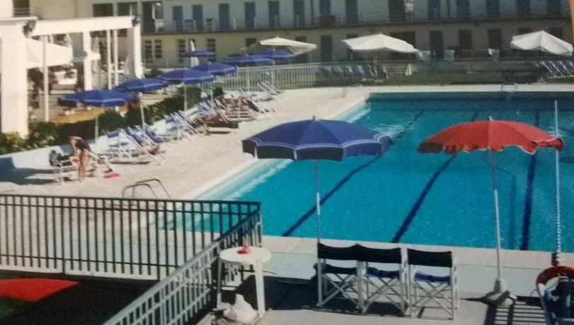 Estate a spiaggia libera per l’ex Centro congressi 