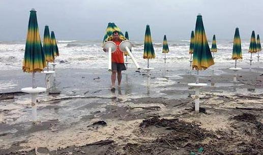 Spiagge, ripascimento a metà 