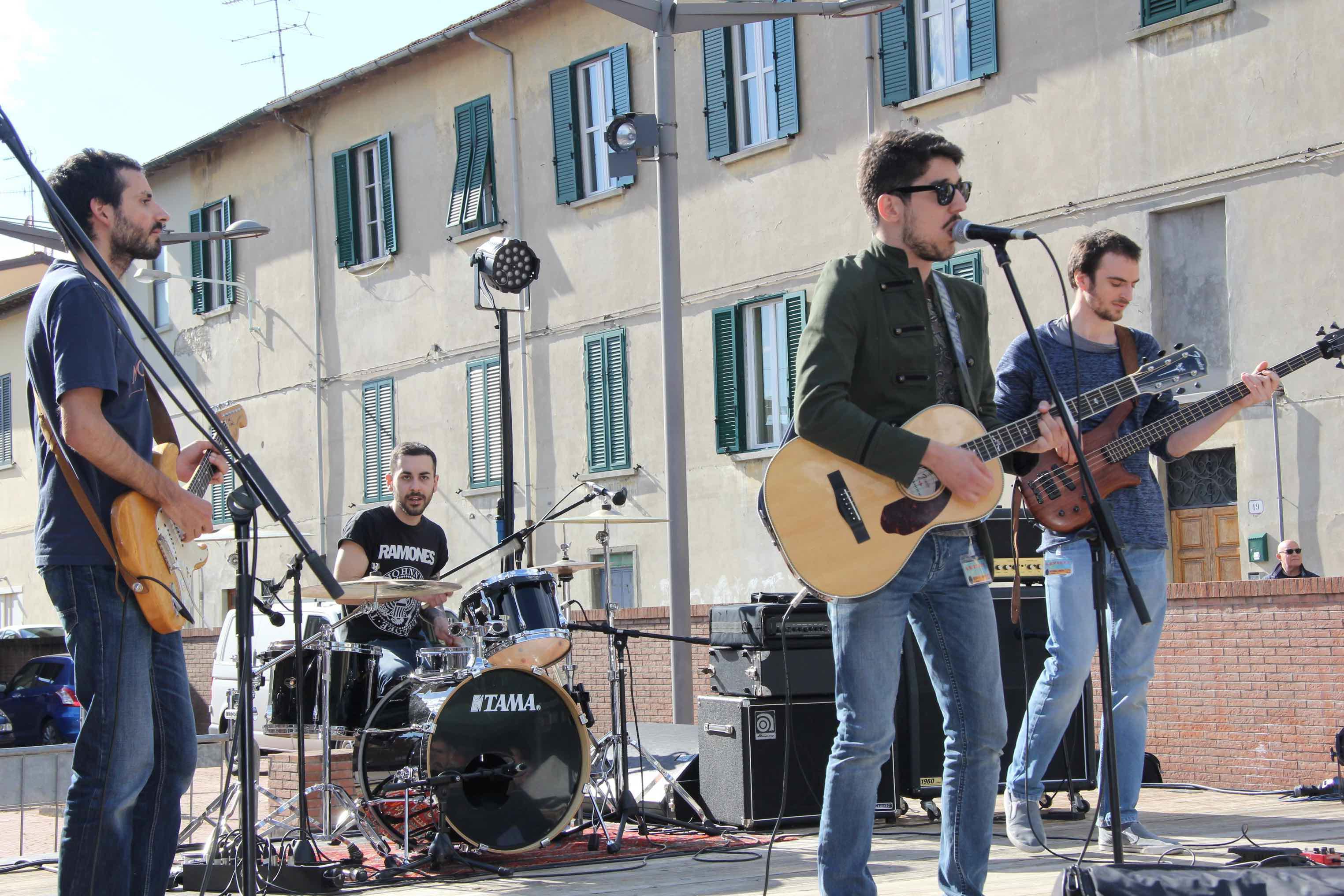 Musica in piazza dell'Università nella passata edizione
