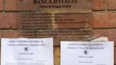 Incursione notturna degli Skinheads contro la festa della Liberazione