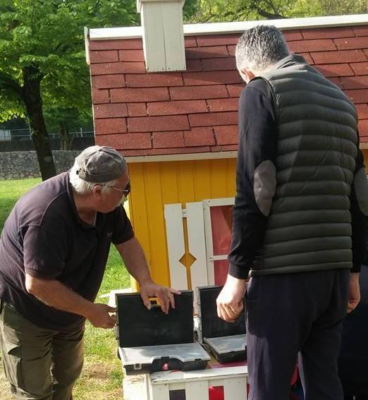 Distrutta dai vandali la casa giochi per i bimbi, era stata inaugurata da 10 giorni  