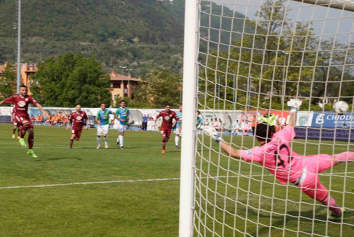 La Reggiana crolla e butta via la partita 