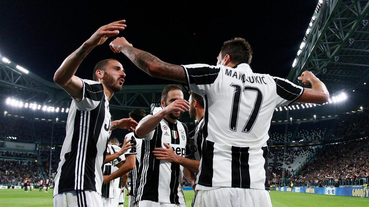 Il ciclone Juve travolge il Genoa Un poker dopo la Champions