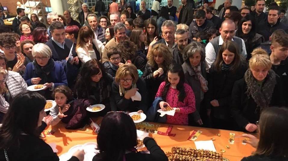 La notte bianca della lettura fa il pienone alla Biblioteca San Giorgio di Pistoia