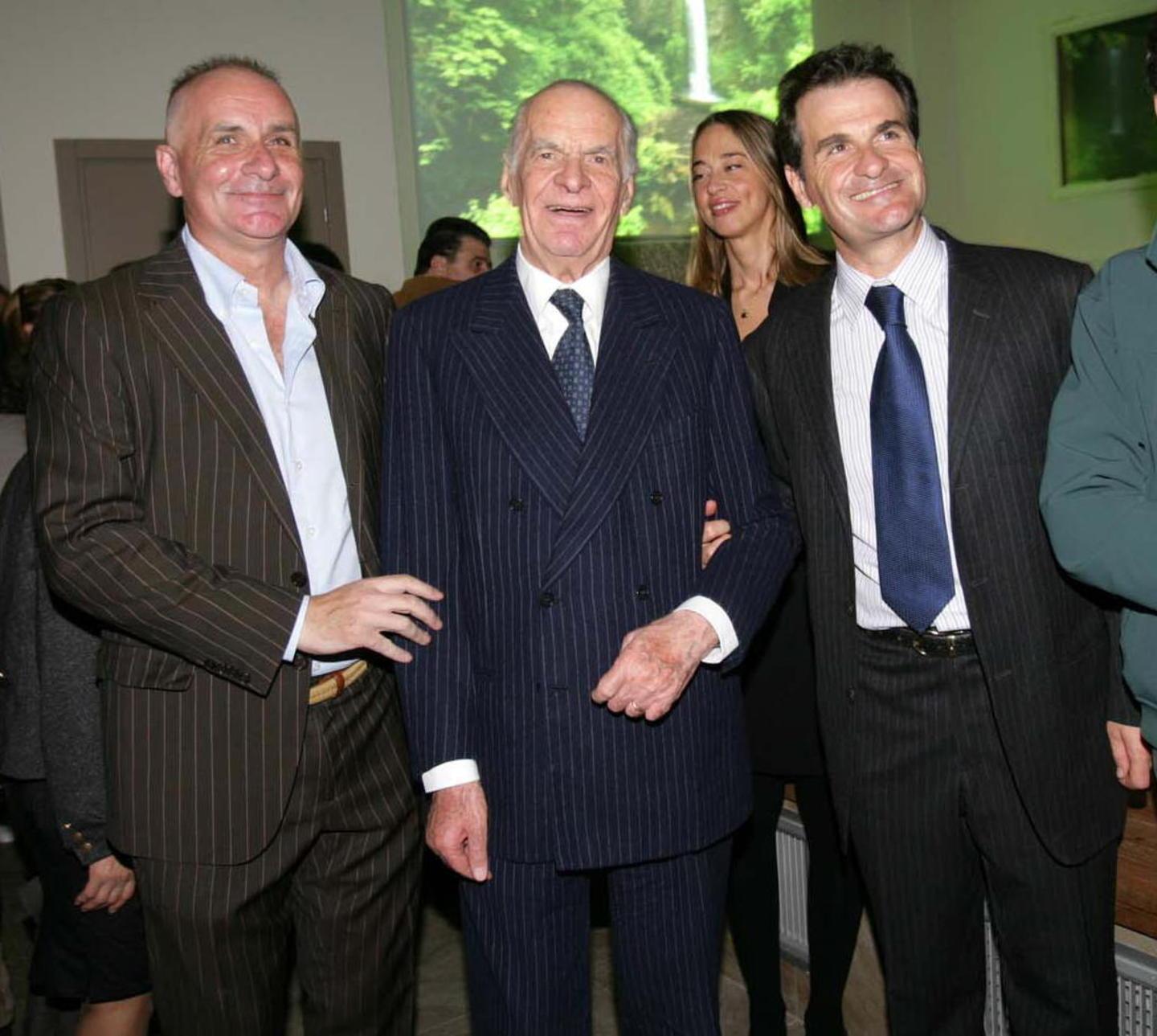 Da sinistra: Stefano, Ricciardo e Francesco Pucci all'interno del Grand Hote & La Pace (Foto Nucci)