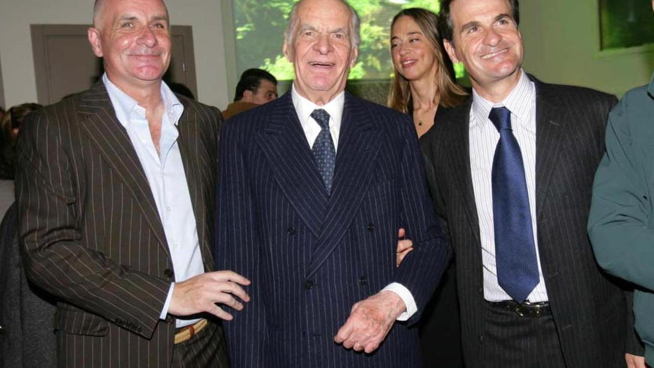 Da sinistra: Stefano, Ricciardo e Francesco Pucci all'interno del Grand Hote & La Pace (Foto Nucci)