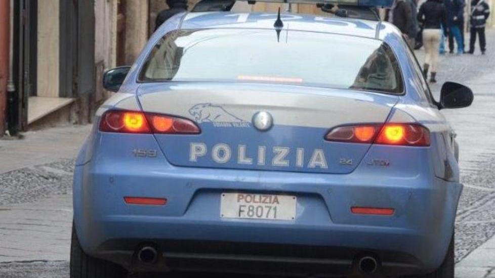 Fuga con vestiti rubati: 2 denunce