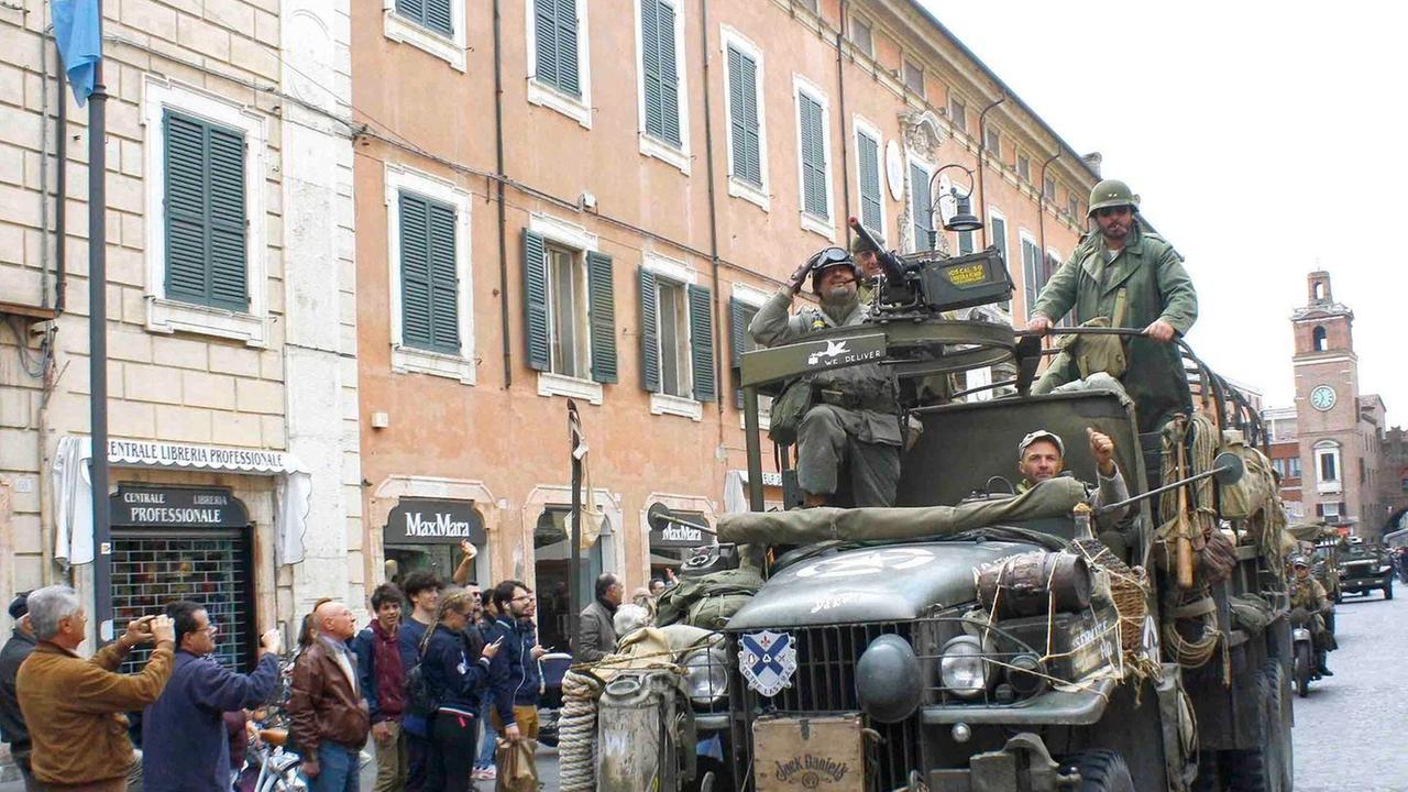 Ritorno al passato in città ricordando la Liberazione