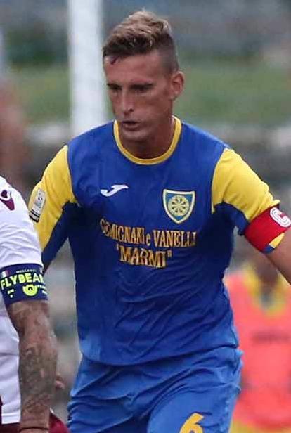 Gentili e Massoni vincono il derby con Corsinelli e Della Latta